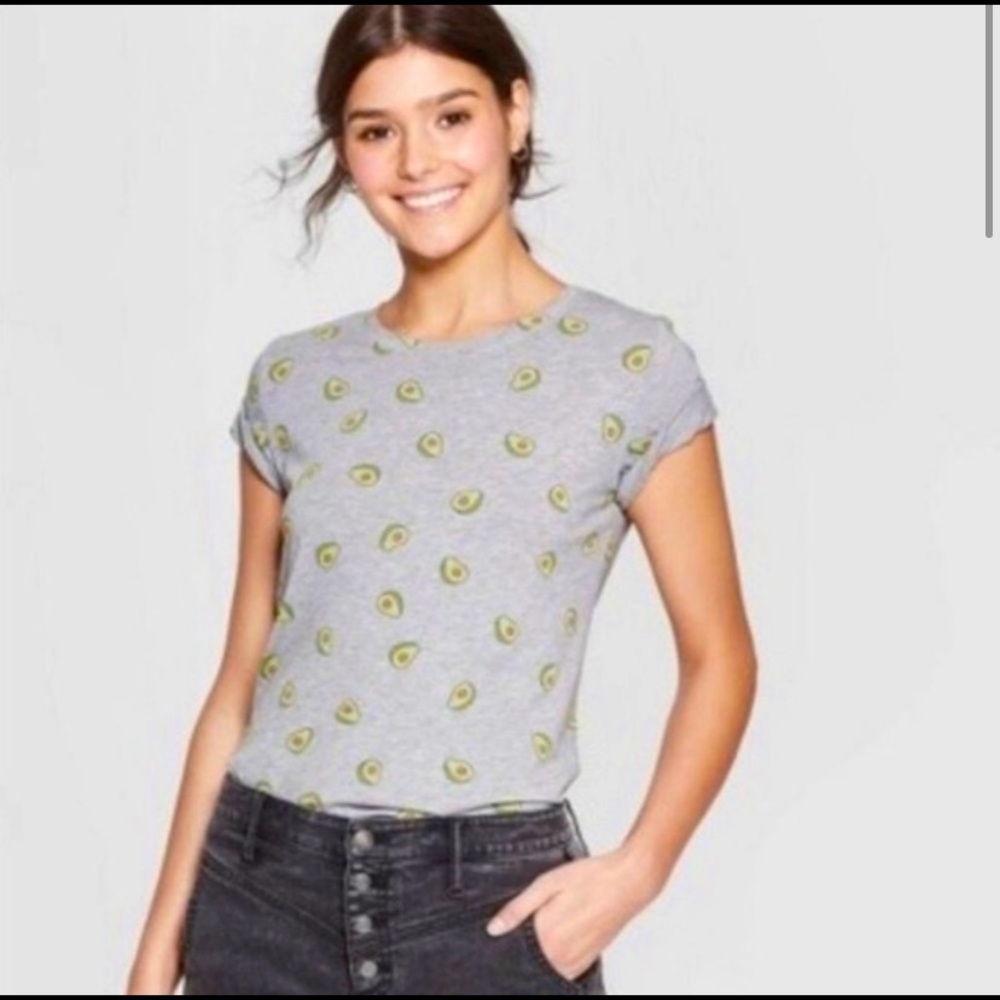 Adorable Graphic Avocado T-Shirt Size M